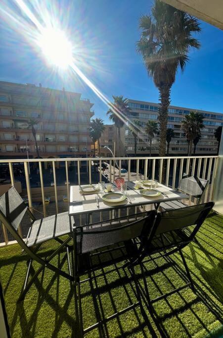 Appartement 20 Mts Plage, Pl Mediterranee, Vue Mer Parking Canet-en-Roussillon Kültér fotó